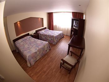 Hotel Roma In Downtown Guadalajara